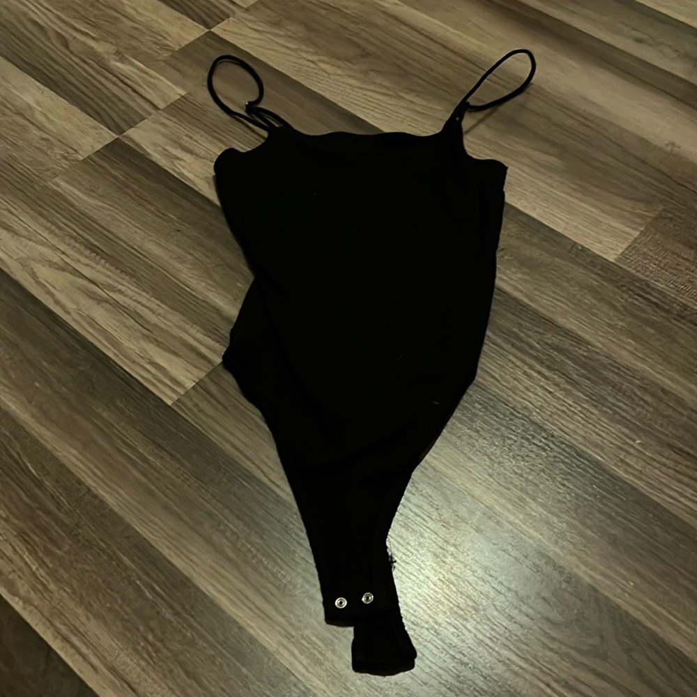 Rue 21 black tank top